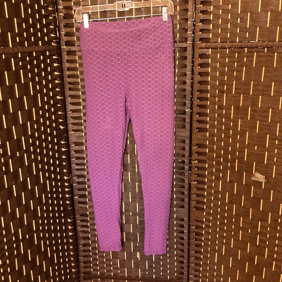 HIGH WAIST YOGA LEGGINGS  (Color: Light Purple) - Picture 1 of 3